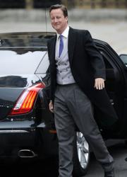 Cameron lovit de cea mai rea revolta de cand este prim ministru