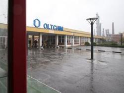 Valcea - Oltchim Râmnicu Vâlcea va trimite în şomaj tehnic o mie de angajaţi, în luna decembrie 2011