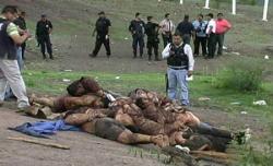 Luptele dintre cartelurile drogurilor din Mexic lasǎ în urmǎ zeci de victime