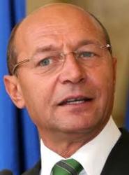 Băsescu îi atacă pe parlamentari la superimunitate: